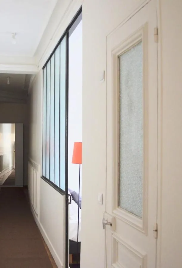 Charming 2 Bedroom Apartment With Balcony In 3Rd Arr Paris